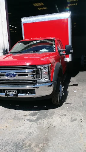 Ford Super Duty Box Truck